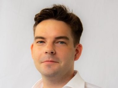 Dr. Adam Thiesen