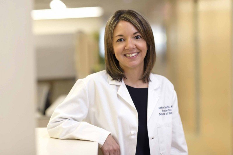Dr. Andrea Barrio