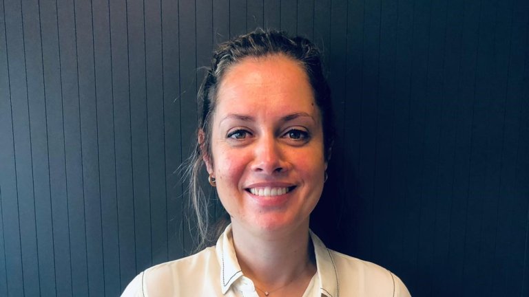 Dr. Eva Versteijne