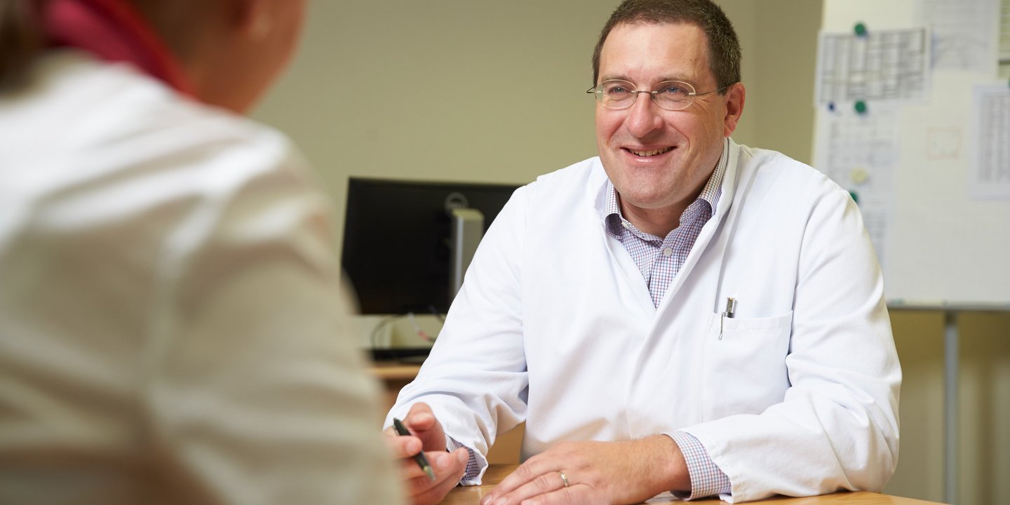 Dr. Florian Ebner