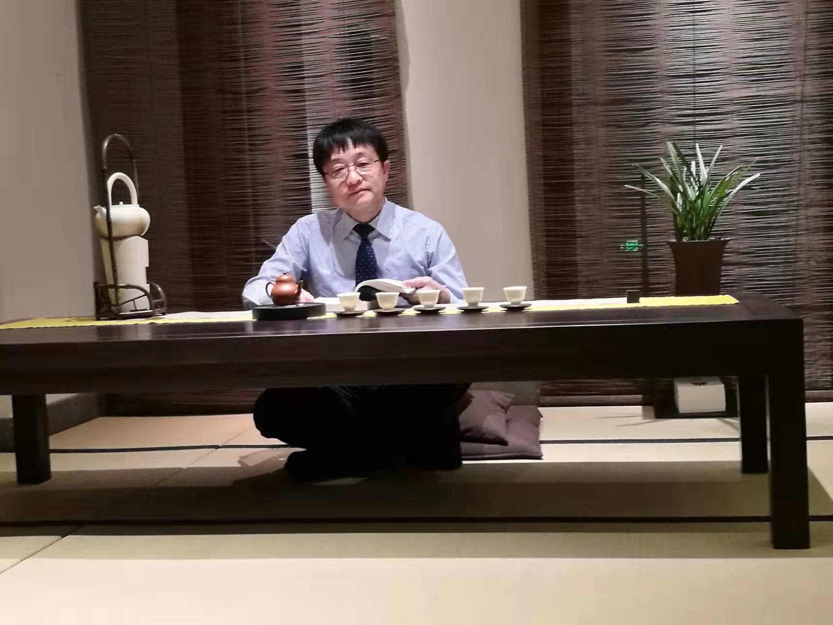 Prof. Hanping Shi
