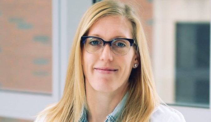 Dr. Holli Loomans-Kropp