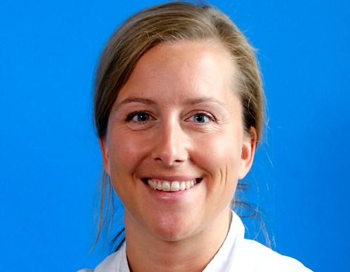 Dr. Janine Simons