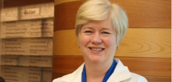 Dr. Jennifer Knox