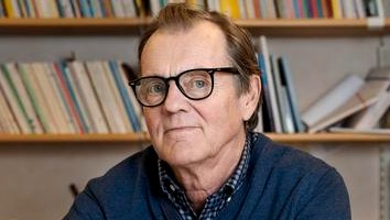 Prof. Jonas Hugosson