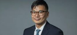 Dr. Jonathan Yang