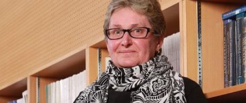 Prof. Lesley Seymour