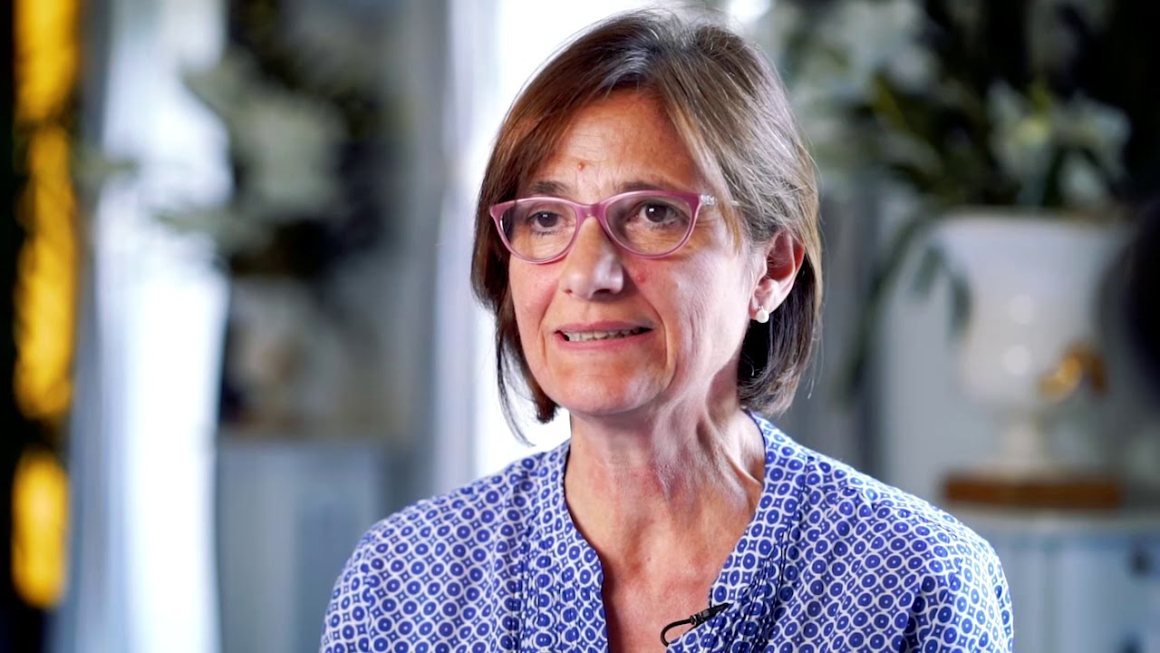 Dr. Lisa Licitra