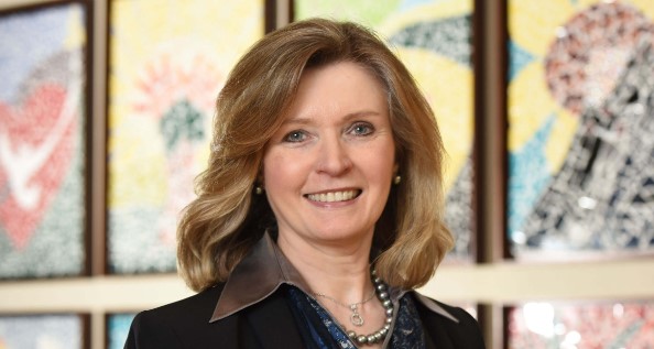 Prof. Lois Travis