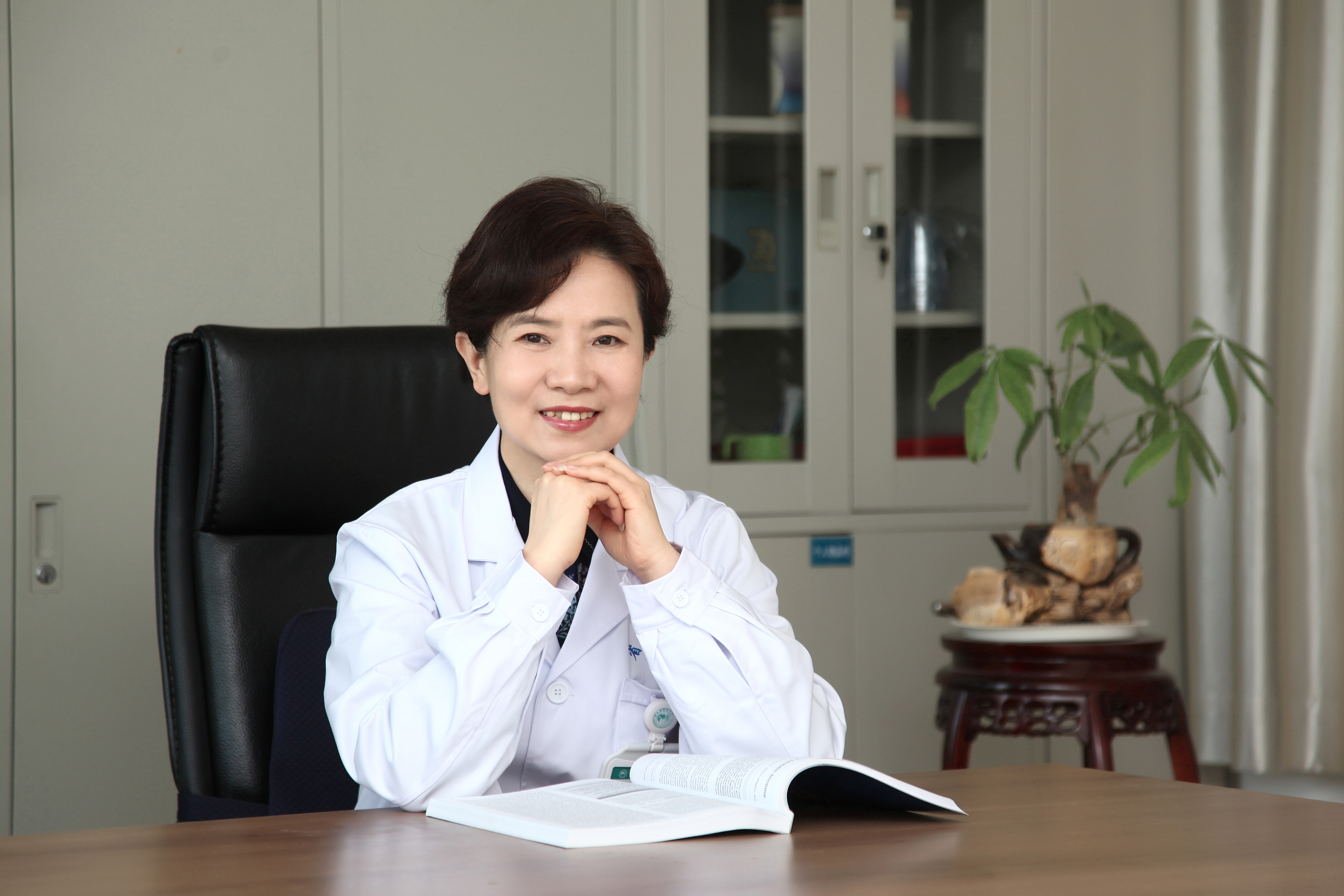 Prof. Min Yan