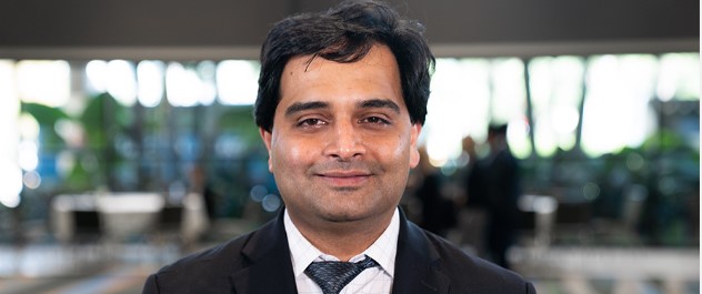 Prof. Naval Daver