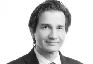 Dr. Oliver Klein