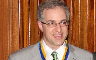 Prof. Peter Gerszten