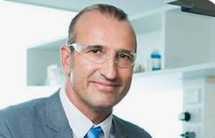 Prof. Peter Hoffmann