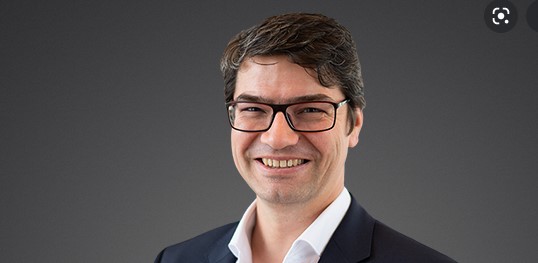 Dr. Philipp Harter
