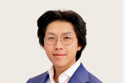 Dr. Ryan Huang