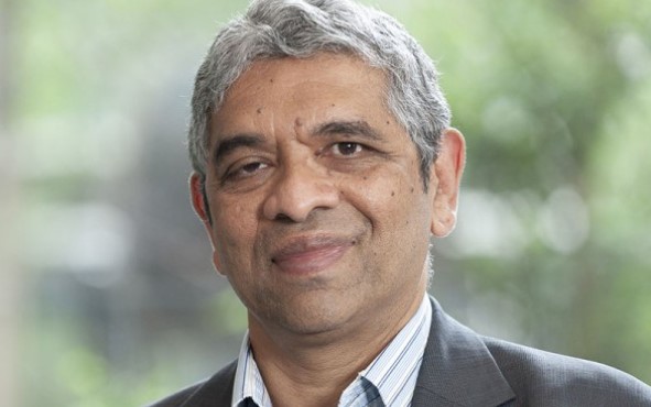Dr. Shakeel Modak
