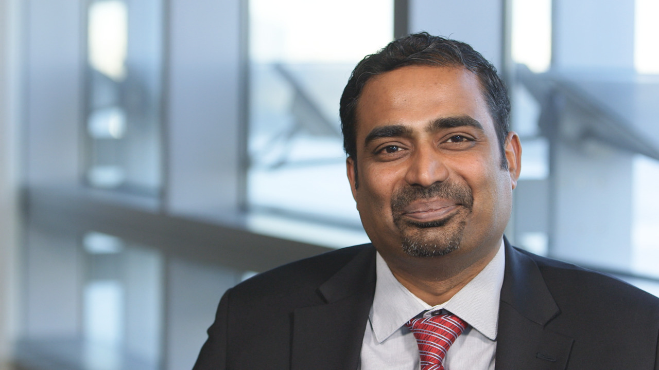 Dr. Vamsidhar Velcheti