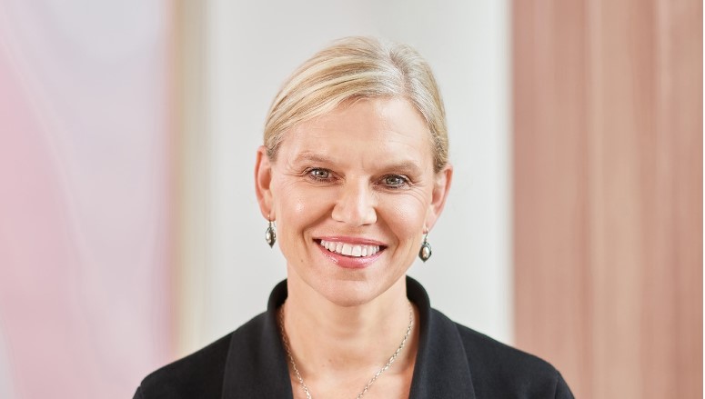 Prof. Yoland Antill
